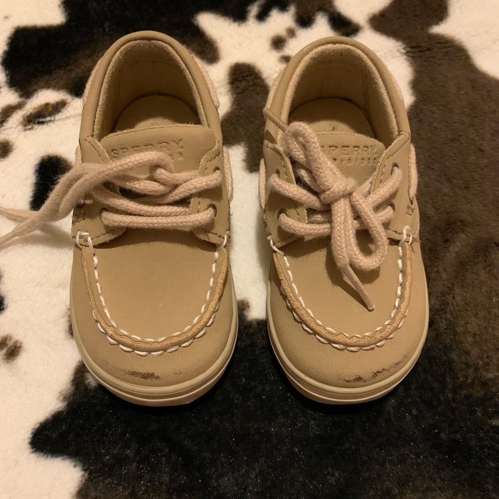 Sperry Toddler size 4M